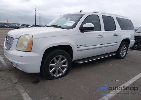 2008 GMC Yukon Xl 1500 Denali z USA, uszkodzony, nr VIN 1GKFK66888J189754